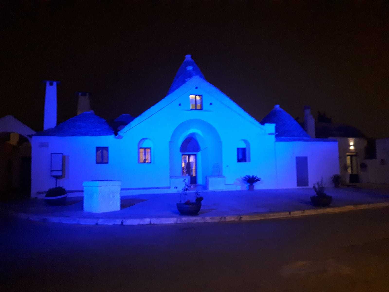 Alberobello_Trullo sovrano.jpg - 57,30 kB