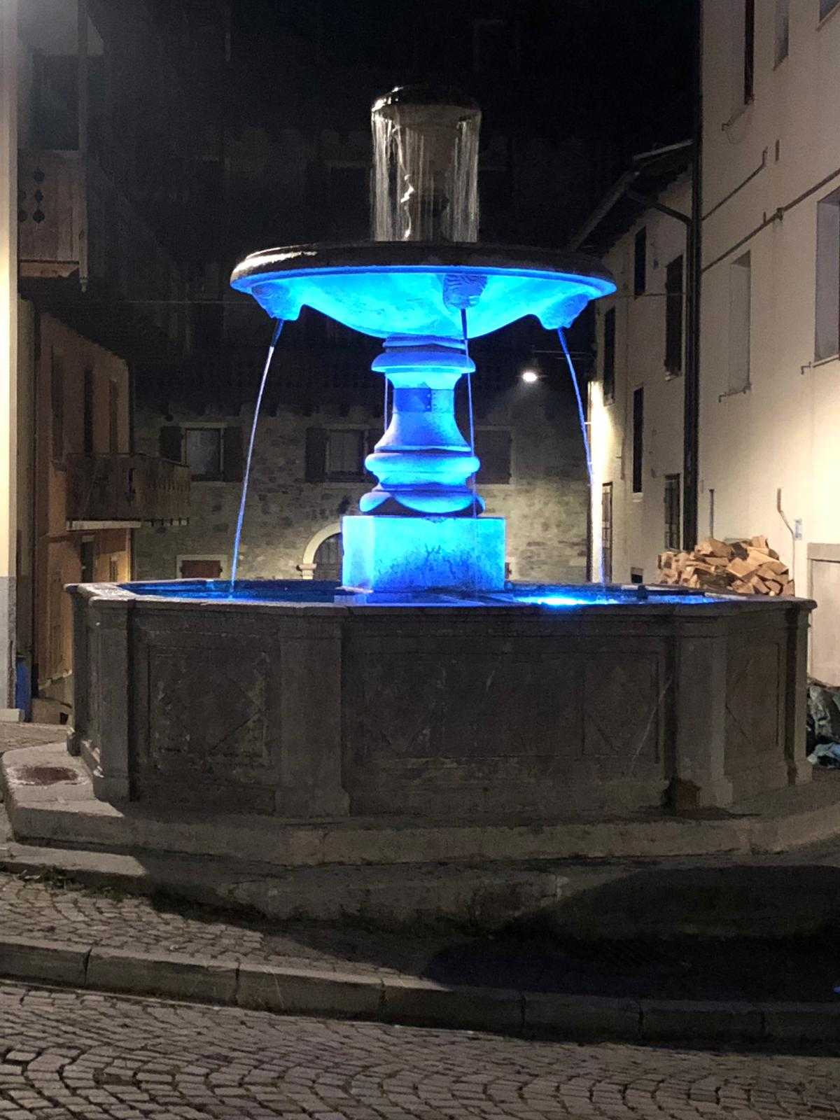 Forni di Sopra(UD)_Fontana Storica.jpg - 152,66 kB
