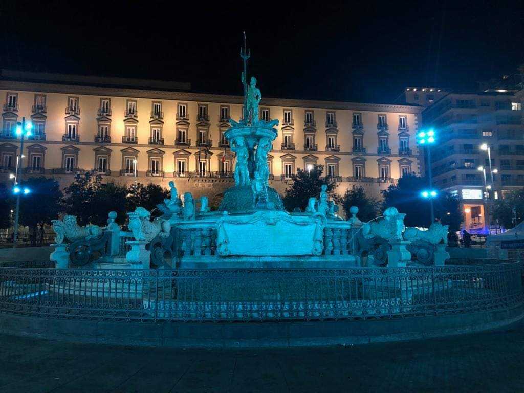 Napoli_Fontana di nettuno.jpg - 71,02 kB